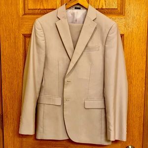 JF 40R suit with 32/30 pant.